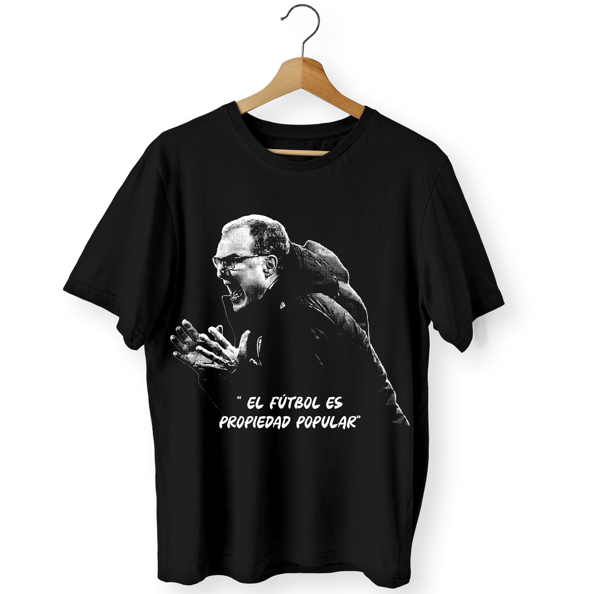 Polera Bielsa / El fútbol es propiedad popular