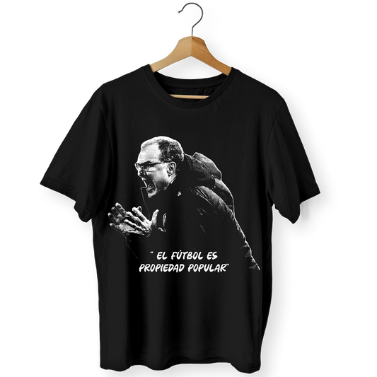 Polera Bielsa / El fútbol es propiedad popular